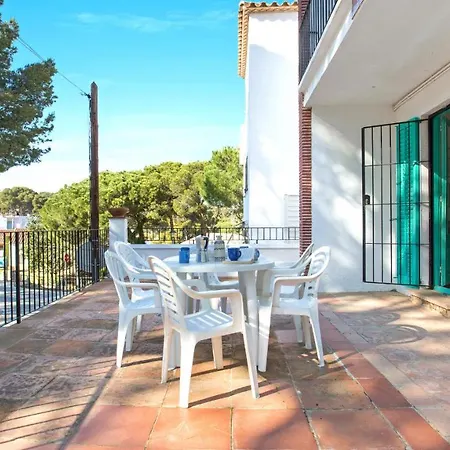Geranis 2 Apartament *